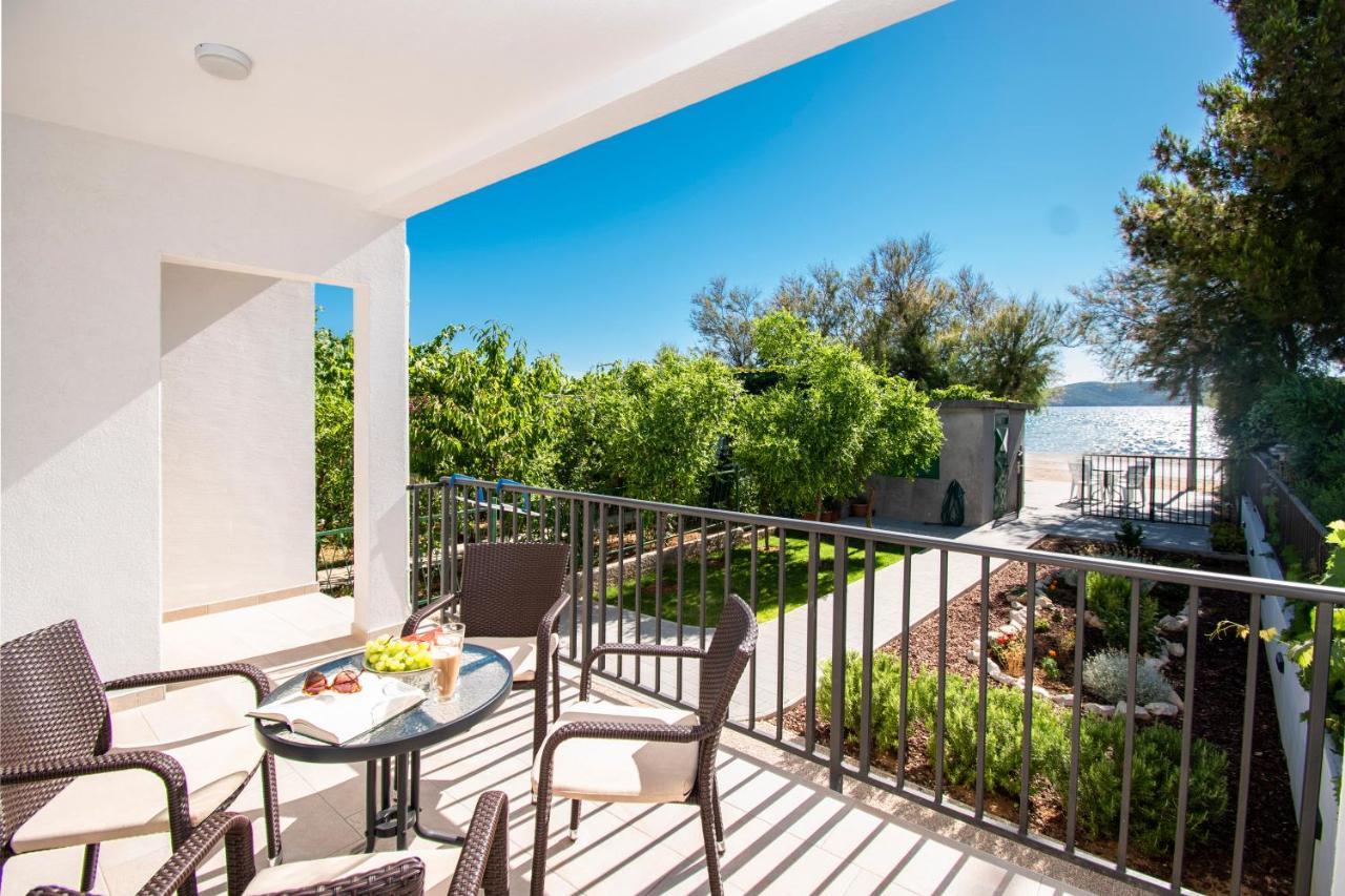 Holiday Home Ivana Brodarica  Exterior foto
